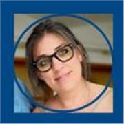 Laureata in arte e audiovisivi impartisce lezioni di Storia dell'arte, del Cinema e degli audiovisivi per tutte le scuole